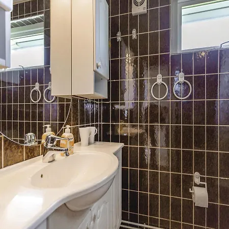 Two-bedroom Holiday In Slagelse Vakantiehuis Venemose