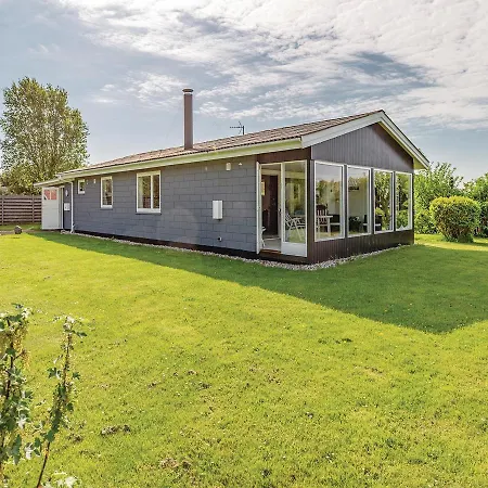 Two-bedroom Holiday In Slagelse Vakantiehuis Venemose